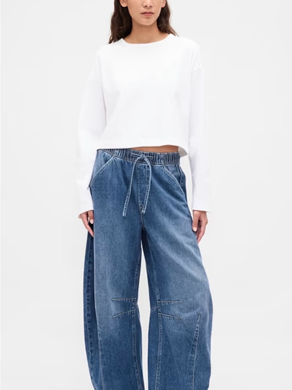 Gap Mid Rise UltraSoft Easy Horseshoe Jeans Medium Indigo